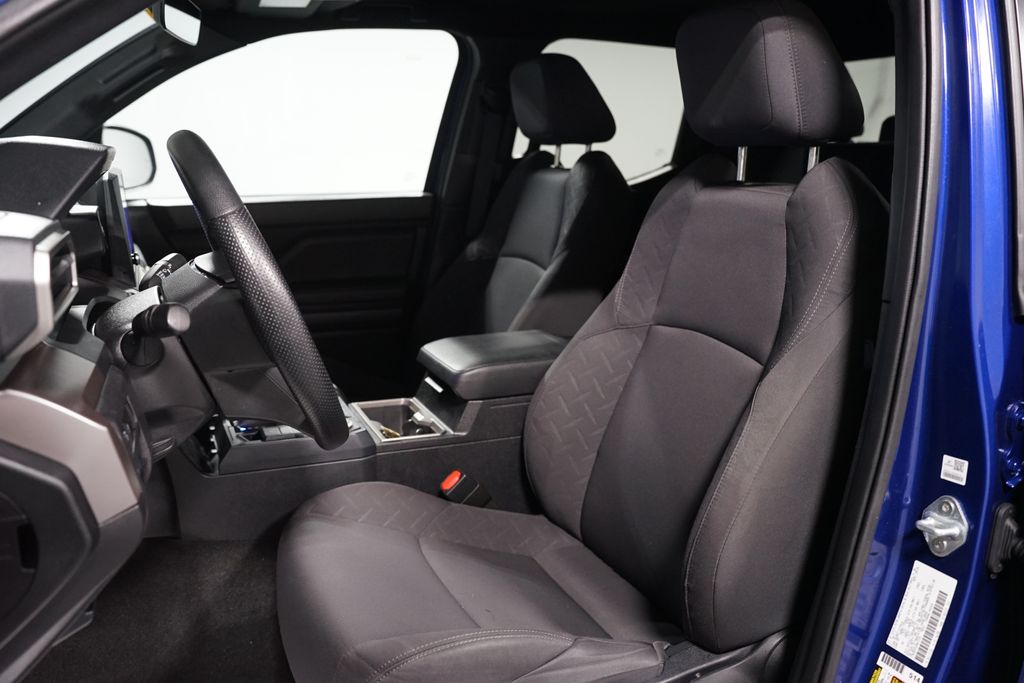 Thumbnail: 2024 Toyota Tacoma - 28