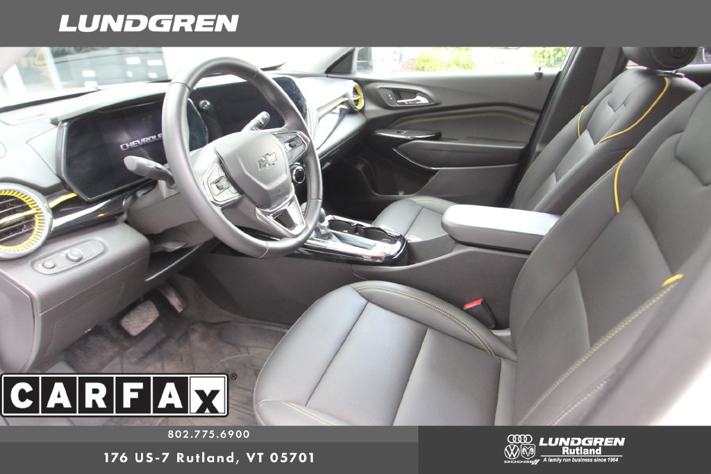 Used 2024 Chevrolet Trax SUV
