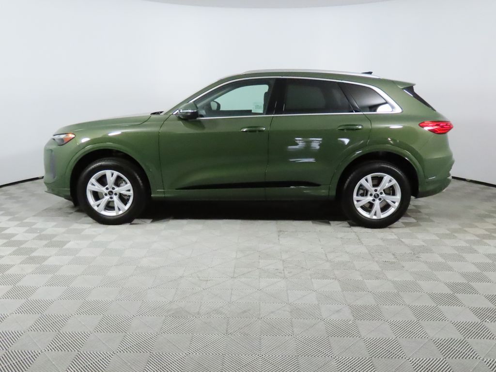 Thumbnail: 2026 Audi Q5 - 2