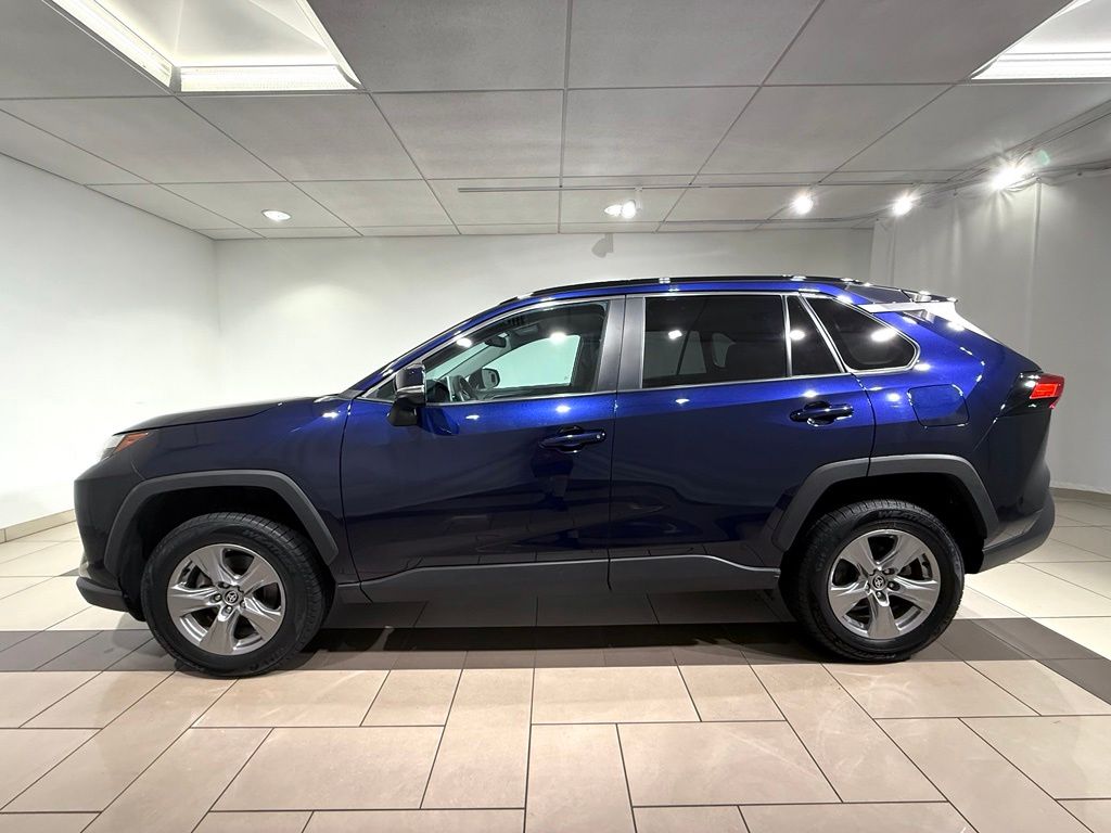 Thumbnail: 2025 Toyota RAV4 - 2