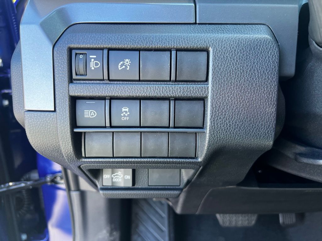 2025 Toyota Tacoma SR5 Double Cab photo 23