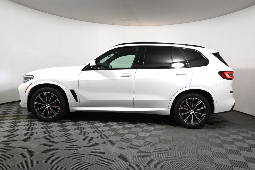 Thumbnail: 2023 BMW X5 - 2
