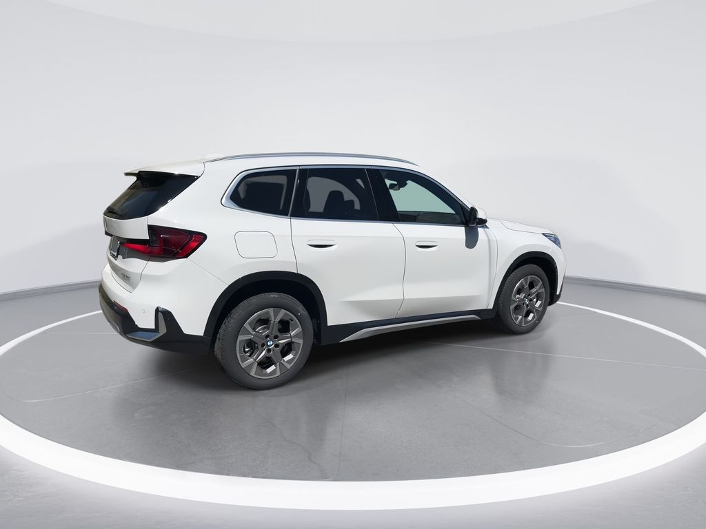 2025 BMW X1 xDrive28i 8