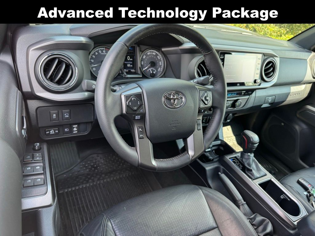 2023 Toyota Tacoma TRD V6 photo 3