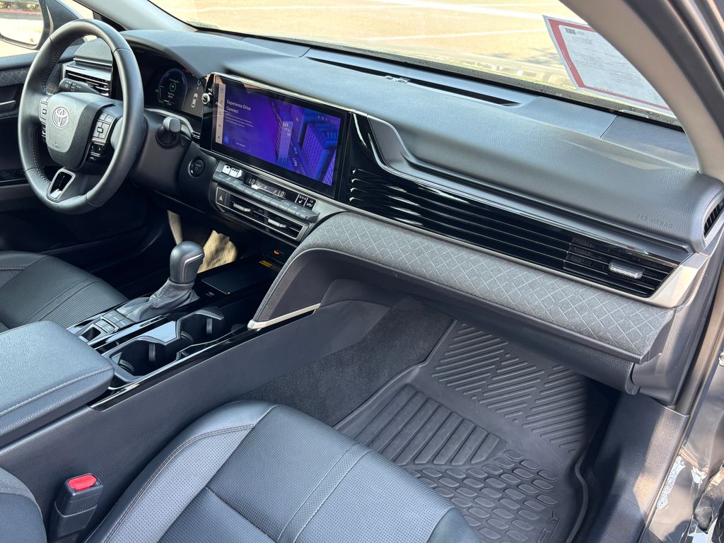 Thumbnail: 2025 Toyota Camry - 23