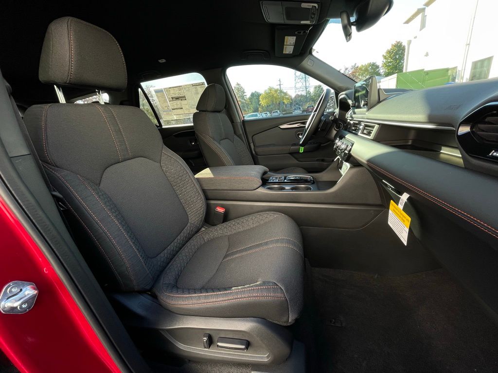 Thumbnail: 2025 Honda Pilot - 32