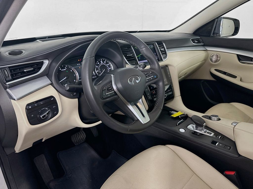 2020 INFINITI QX50 Sensory 9