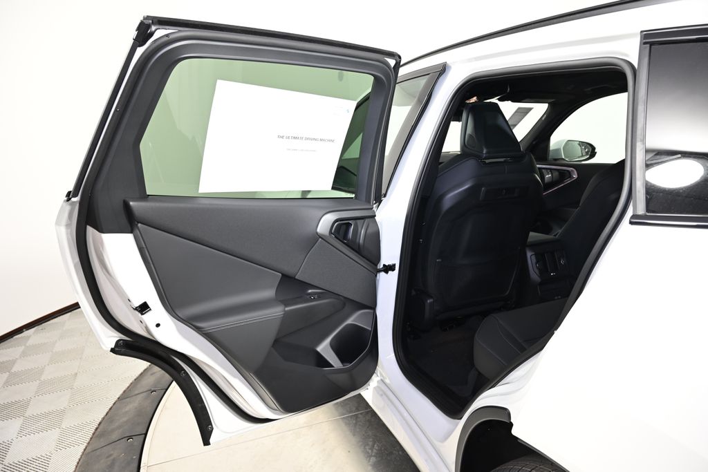 2025 BMW X3 3.0i 23