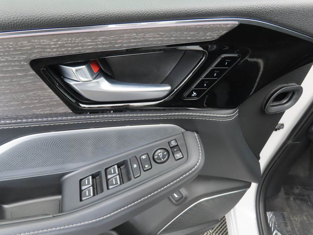 Thumbnail: 2026 Acura MDX - 23