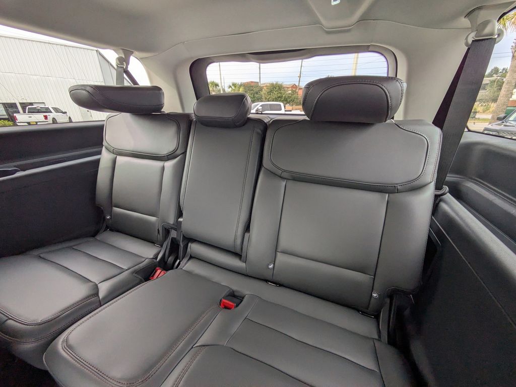 2025 Ford Expedition Active MAX