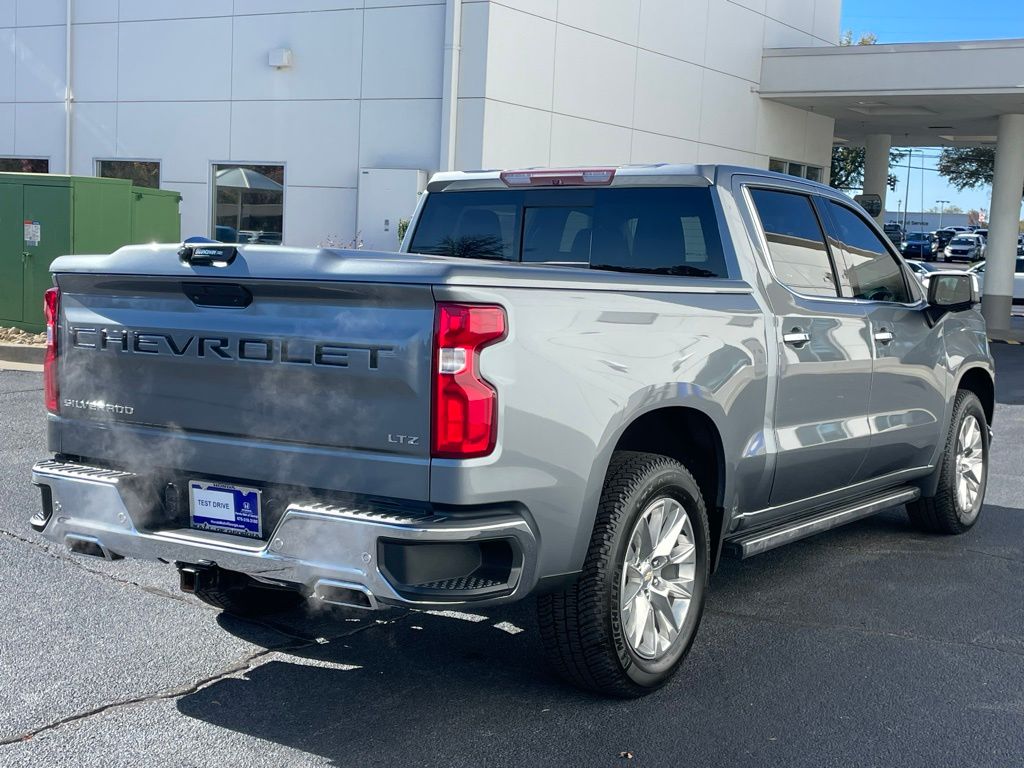 Thumbnail: 2019 Chevrolet Silverado 1500 - 6