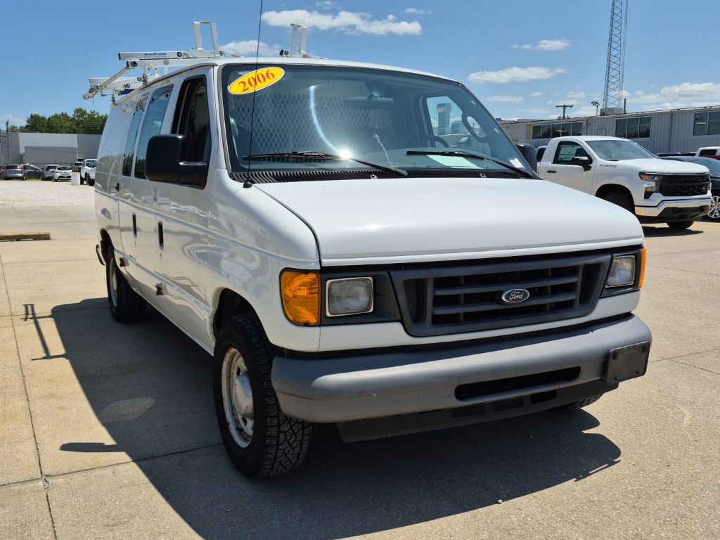 2006 Ford E-Series E-150 Cargo Van