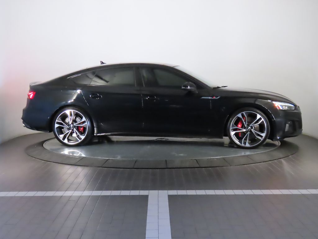 Thumbnail: 2021 Audi S5 - 8