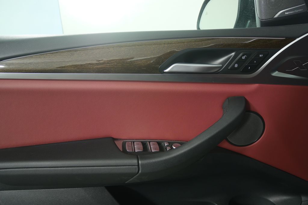 Thumbnail: 2024 BMW X3 - 9