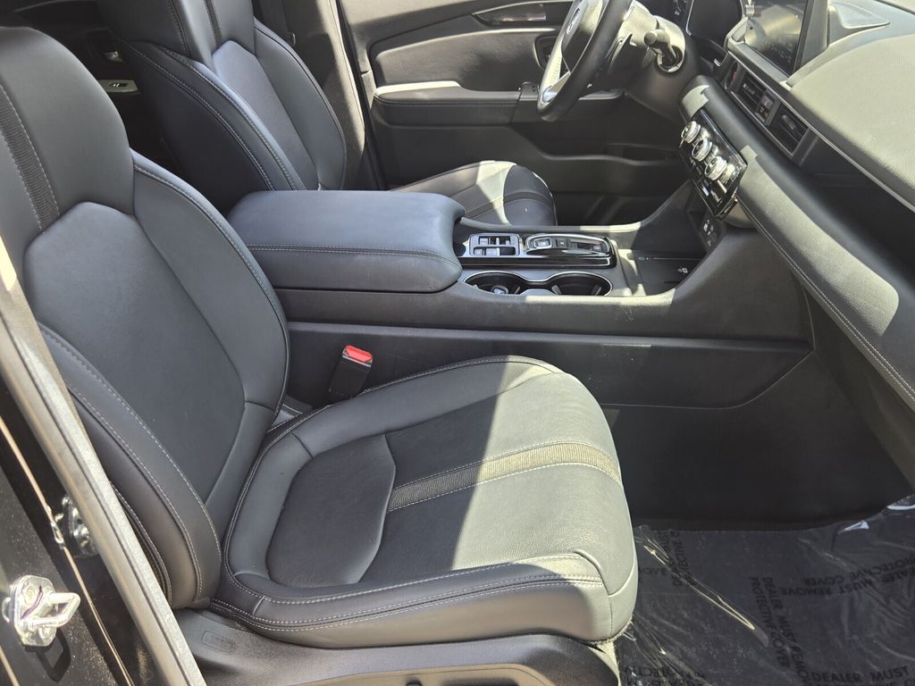 2025 Honda Pilot - $36,875
