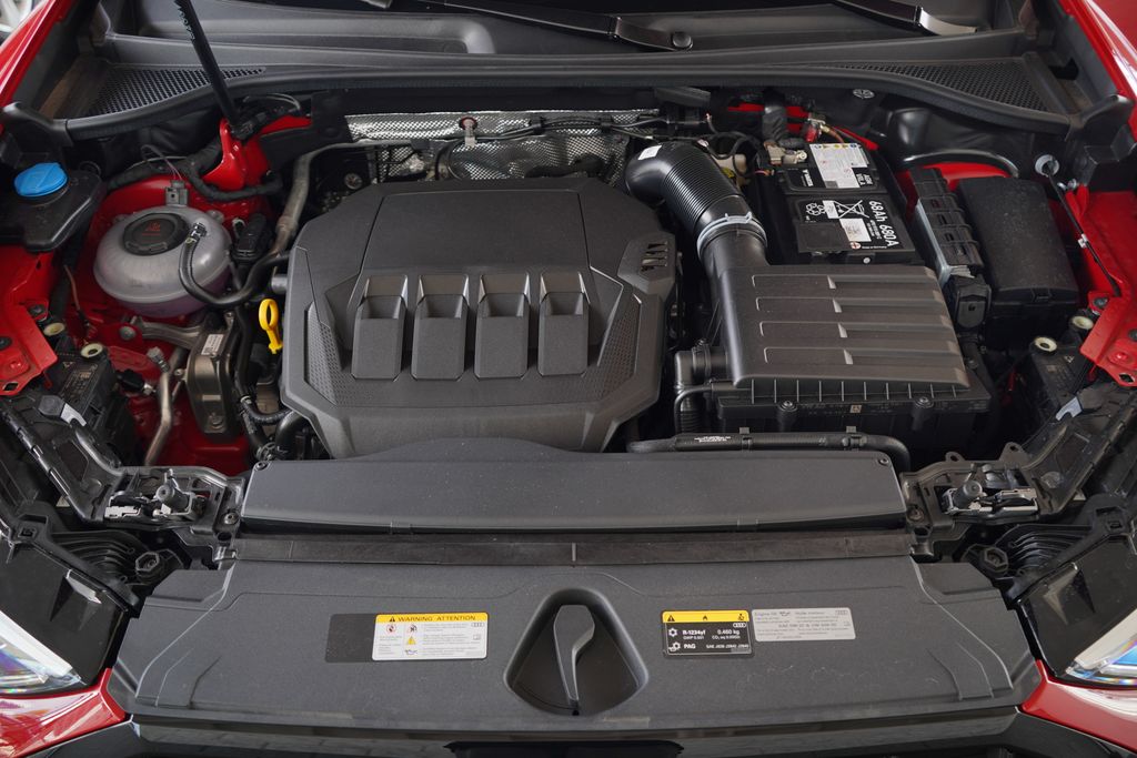 Thumbnail: 2025 Audi Q3 - 12