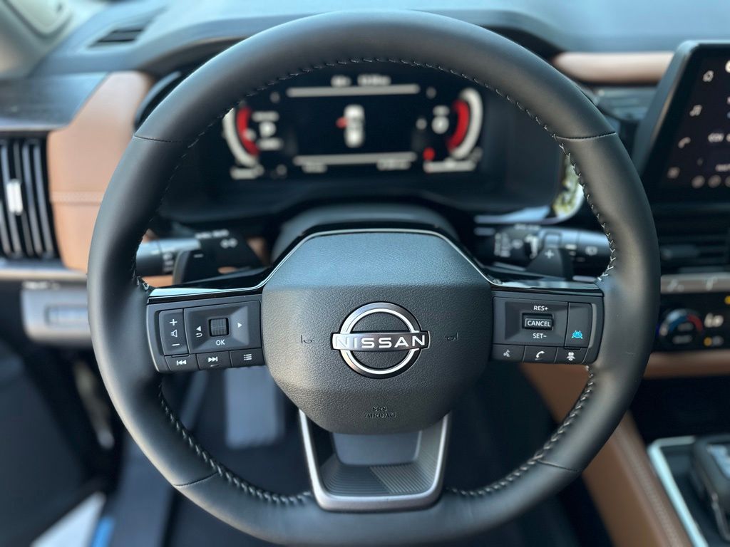 New 2026 Super Black Nissan Platinum image 32