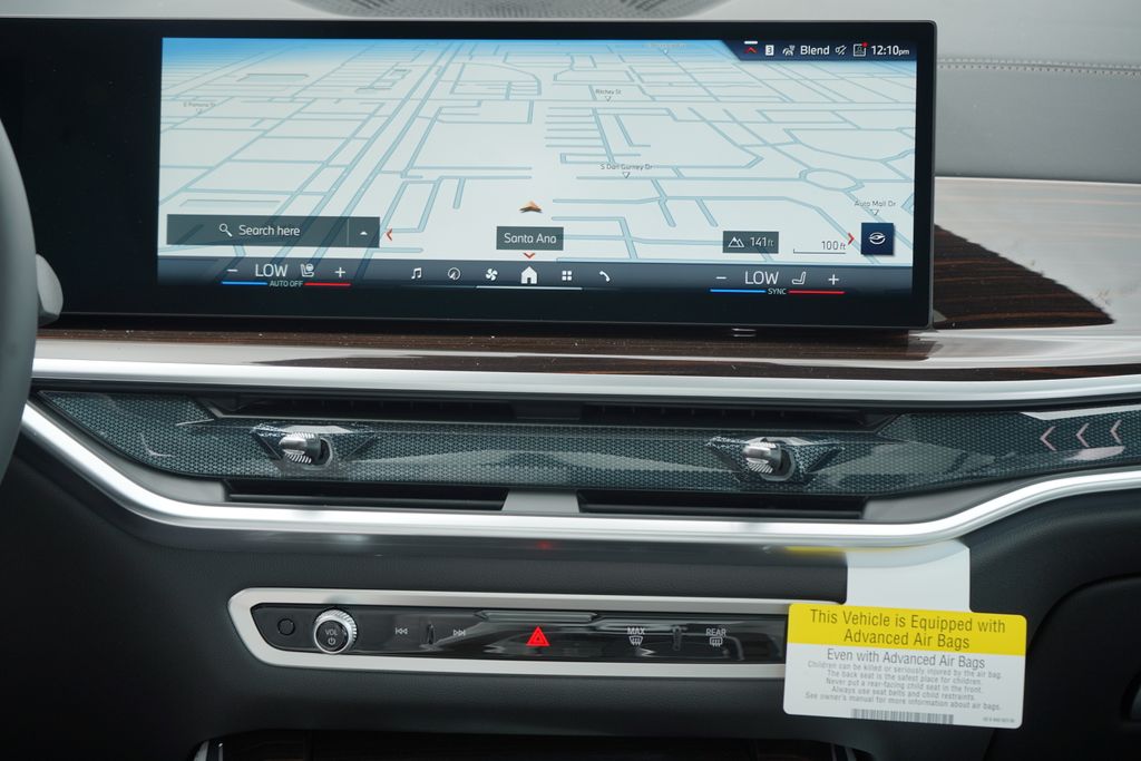 Thumbnail: 2026 BMW X5 - 14