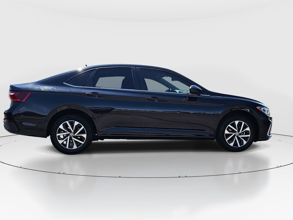 Used 2025 Volkswagen Jetta Sedan