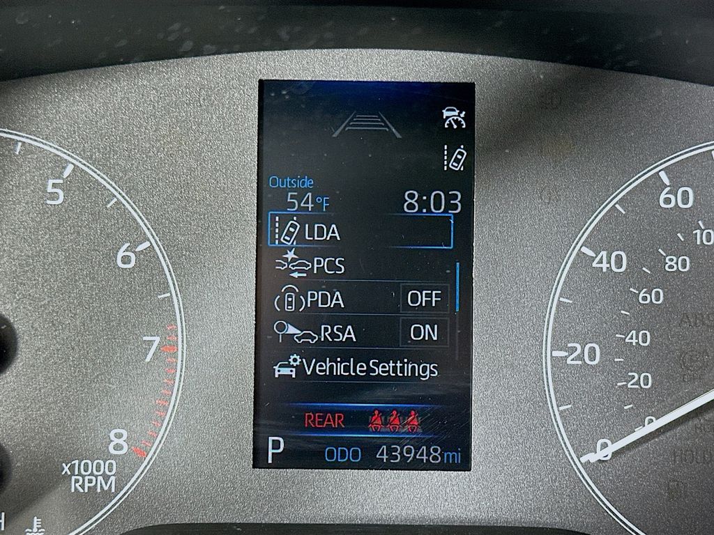 Thumbnail: 2024 Toyota Corolla - 12