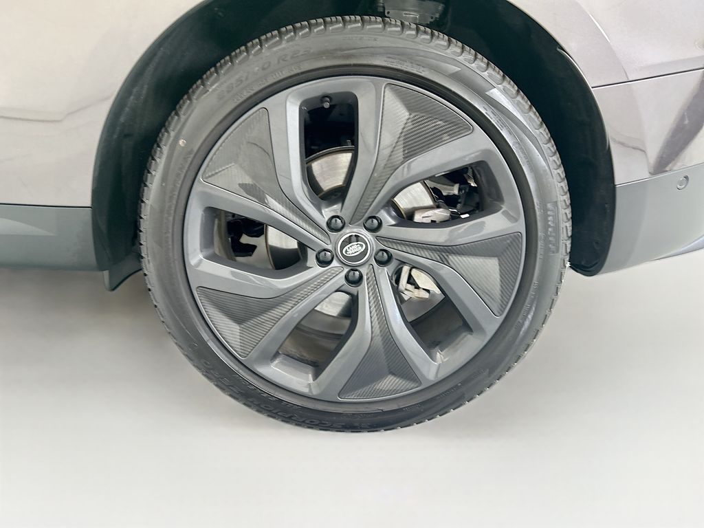 Thumbnail: 2025 Land Rover Range Rover Sport - 30