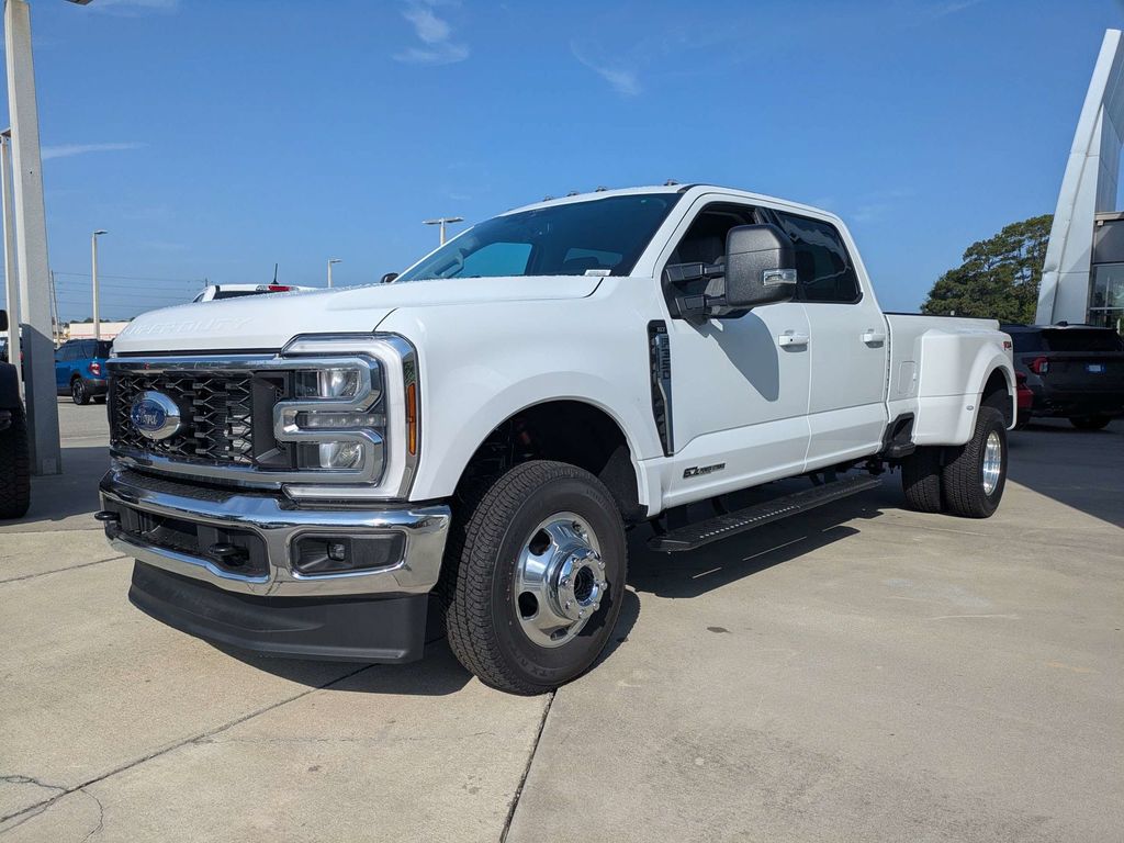 2026 Ford F-350 Super Duty XLT