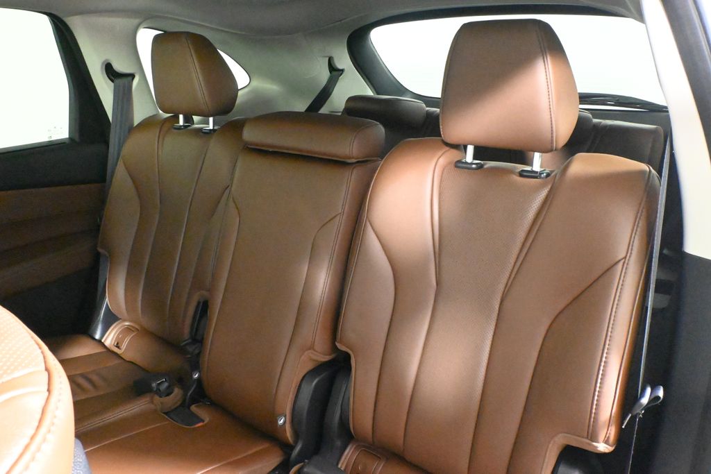 Thumbnail: 2023 Acura MDX - 4