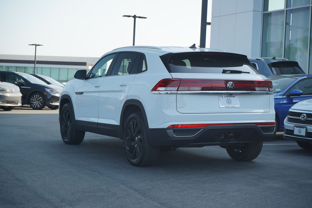 2024 Volkswagen Atlas SE 3