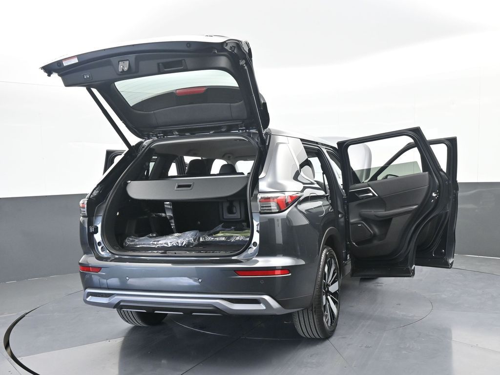 New 2026 Graphite Gray Mitsubishi SE image 87