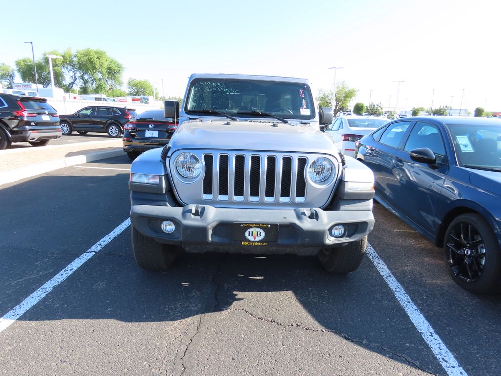2021 Jeep Wrangler Unlimited Sahara 2