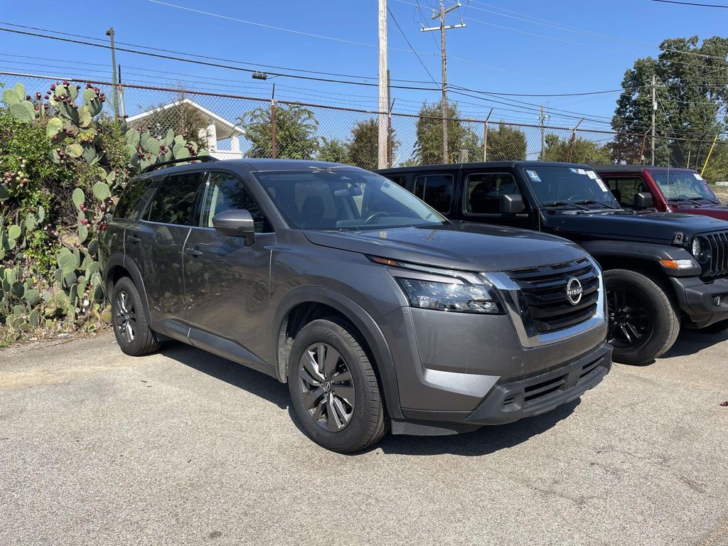 Gray (Gun Metallic) 2025 Nissan Pathfinder SUV / Crossover Front-Wheel Drive 9-Speed Automatic