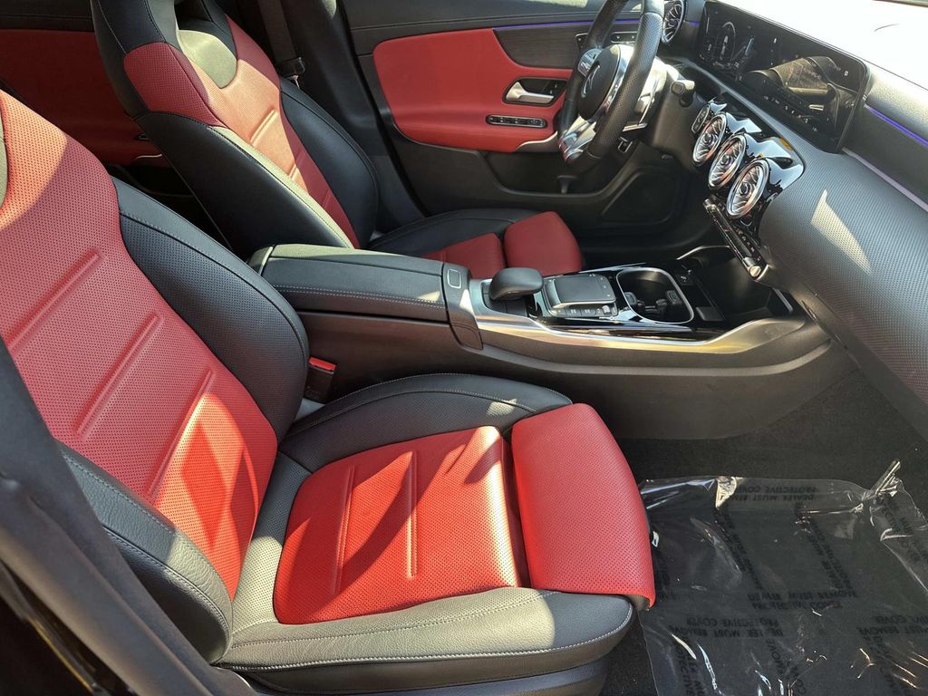 Thumbnail: 2022 Mercedes-Benz CLA - 11