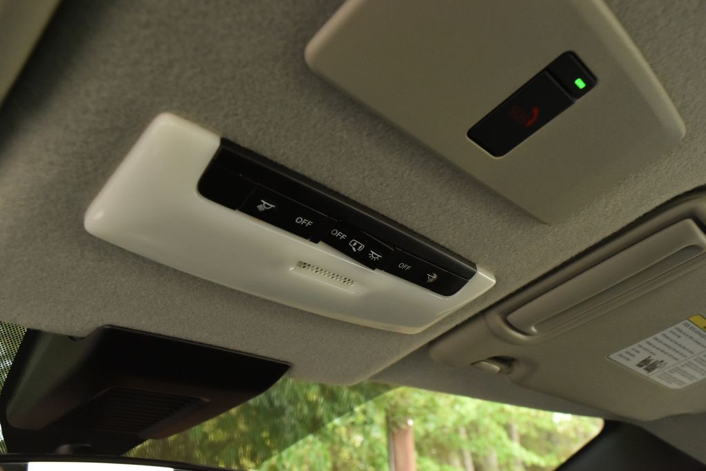 Used 2023 Nissan Kicks SUV