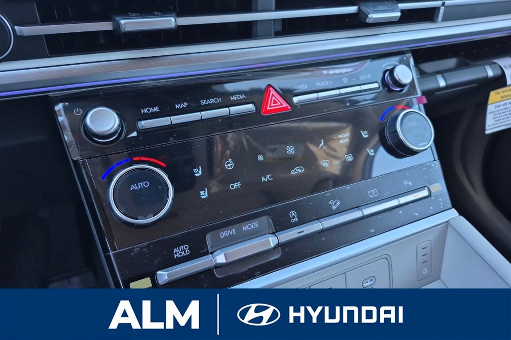 New 2026 Green Hyundai Limited image 25