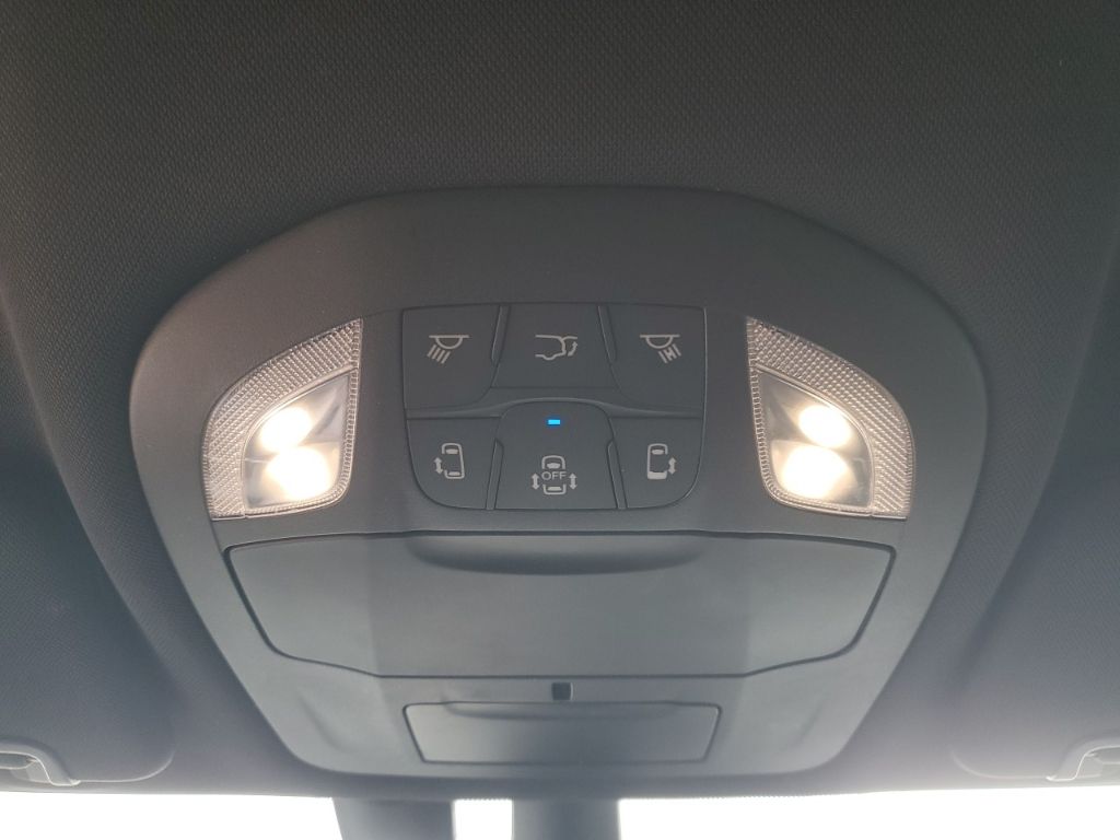 Used Car 2020 Chrysler Pacifica  Touring L Plus For Sale Under $25,000 In Austin, Texas