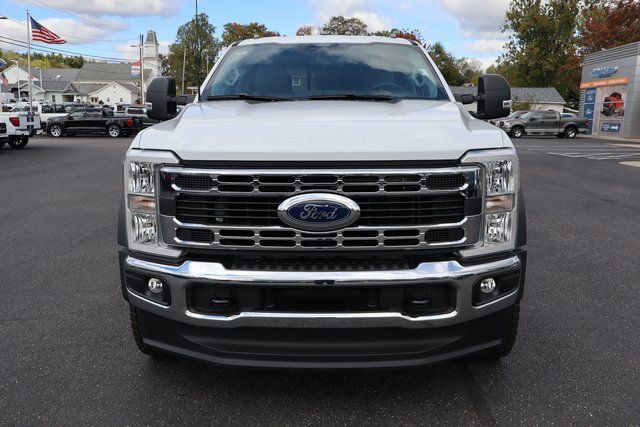 new 2026 Ford F-550SD car, priced at $81,150