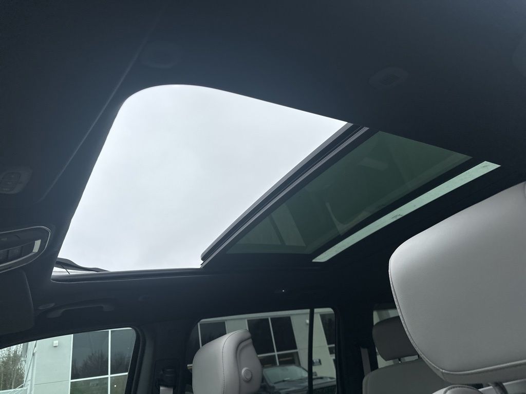 New 2026 Jeep Grand Wagoneer SUV