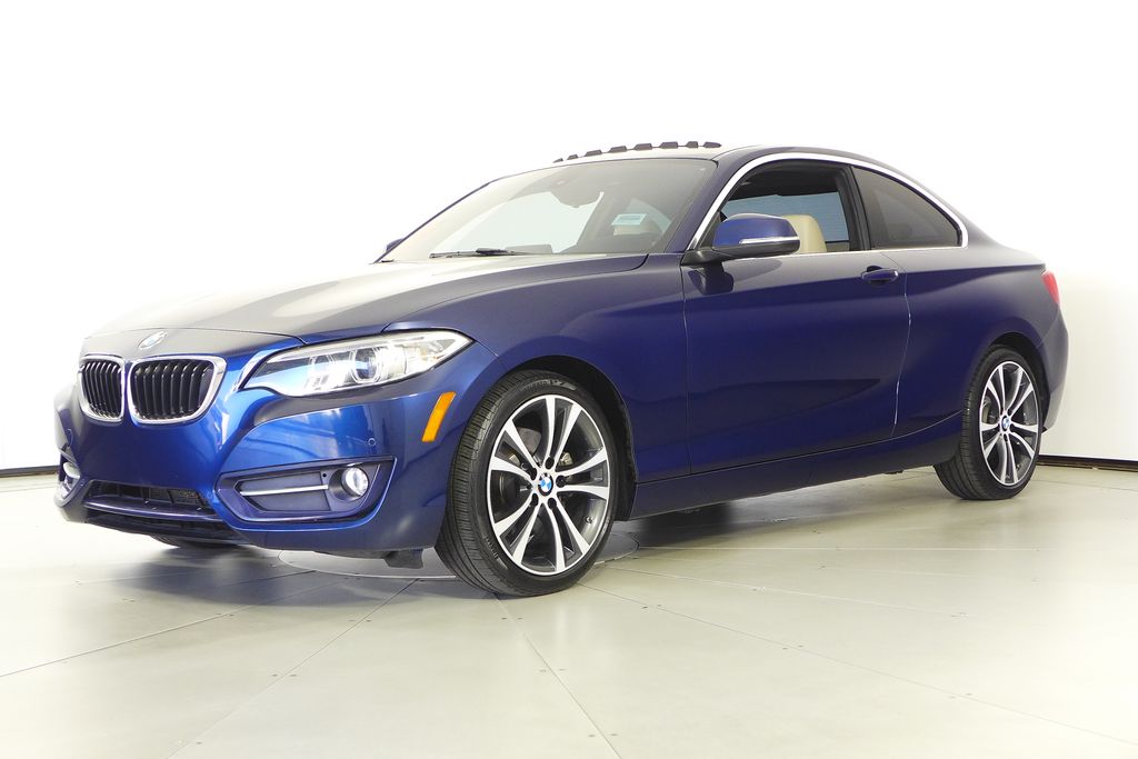 Thumbnail: 2017 BMW 2 Series - 2