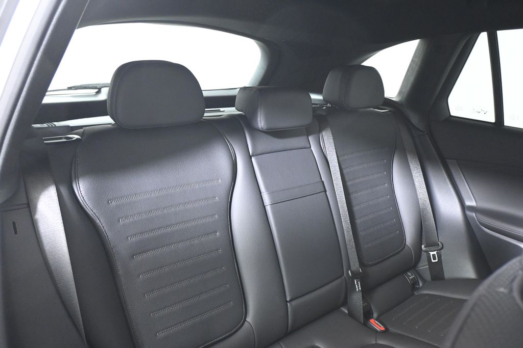 Thumbnail: 2026 Mercedes-Benz GLC - 30