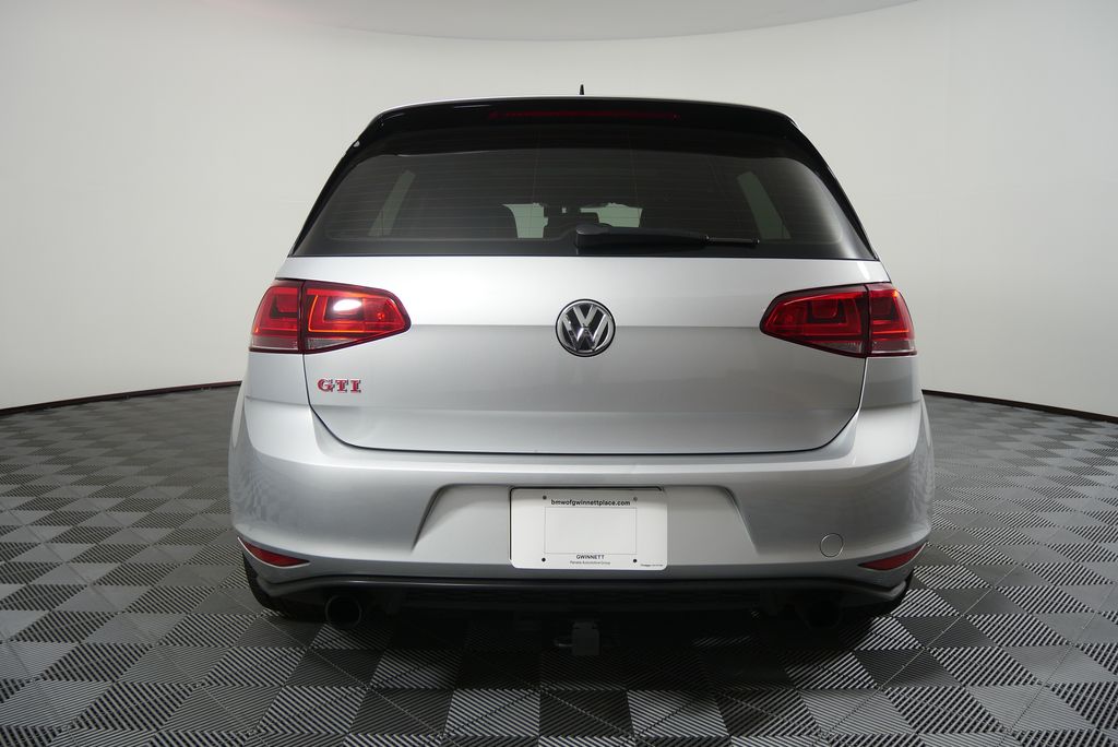 Thumbnail: 2017 Volkswagen Golf - 4