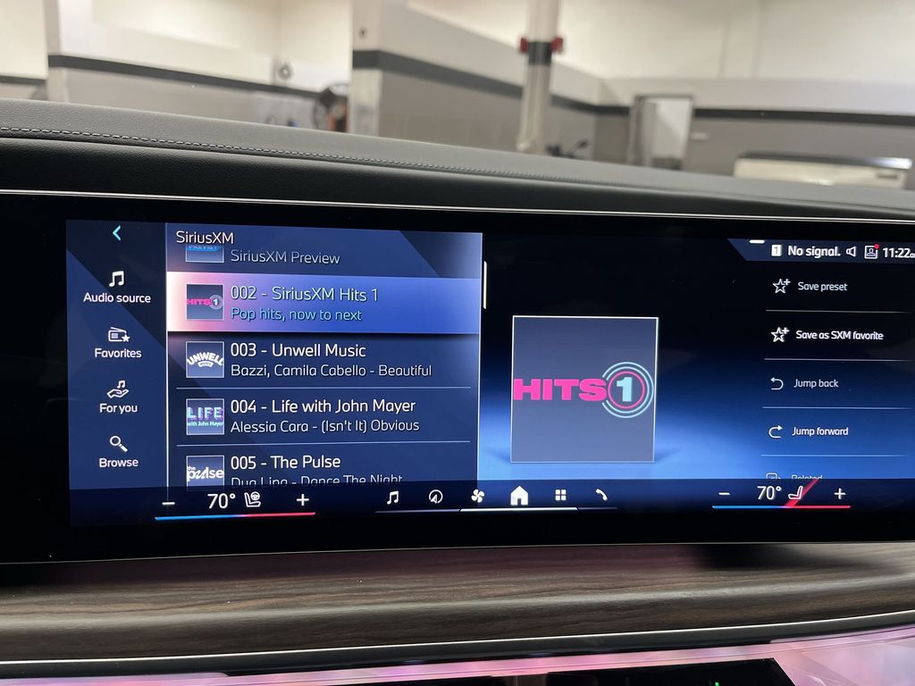 Thumbnail: 2023 BMW 7 Series - 16