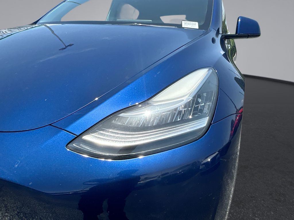 Thumbnail: 2023 Tesla Model Y - 27