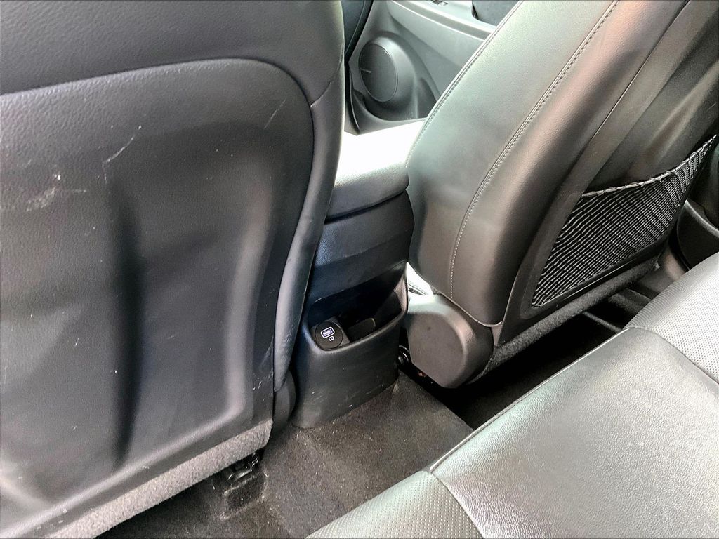 2023 Hyundai Kona — photo 23