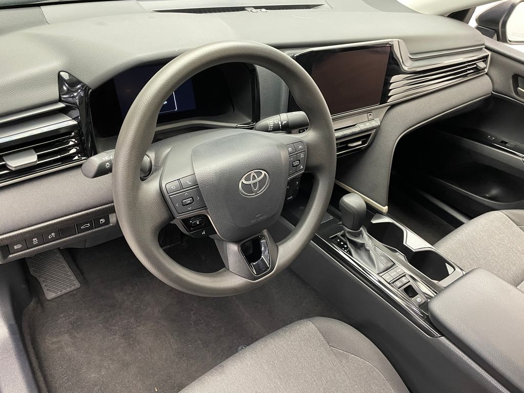 2025 Toyota Camry LE 11