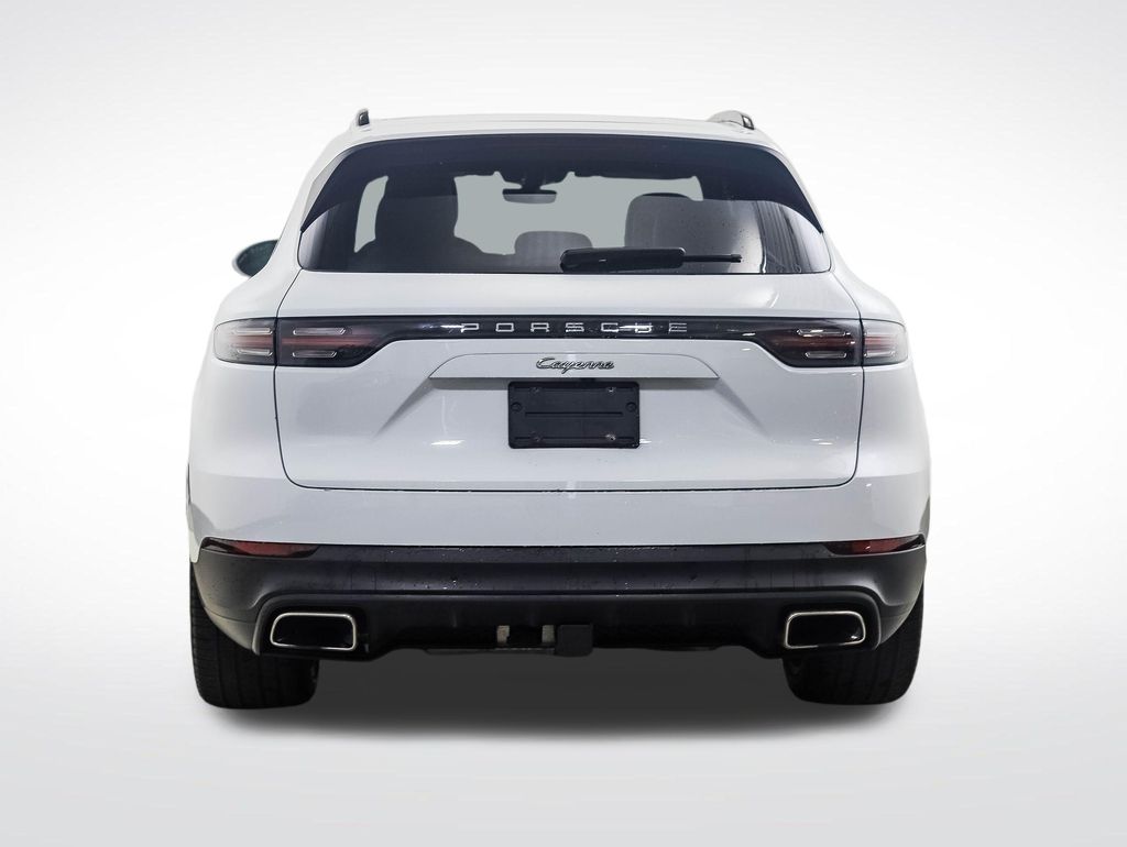 Thumbnail: 2021 Porsche Cayenne - 3