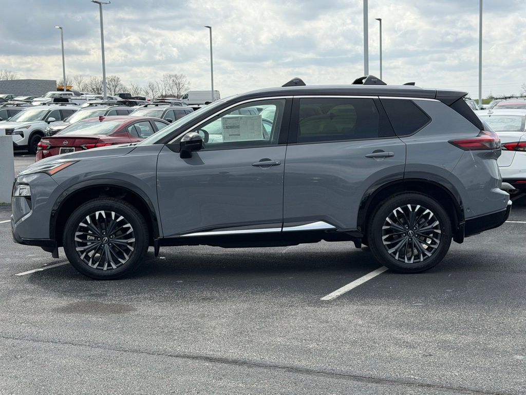 View vehicle photo 7