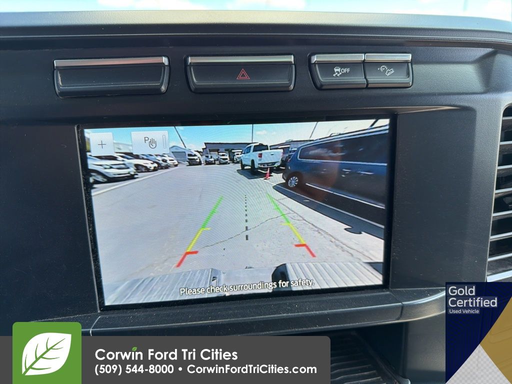 View vehicle photo 6