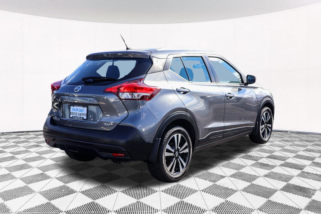 2019 Nissan Kicks SV 8