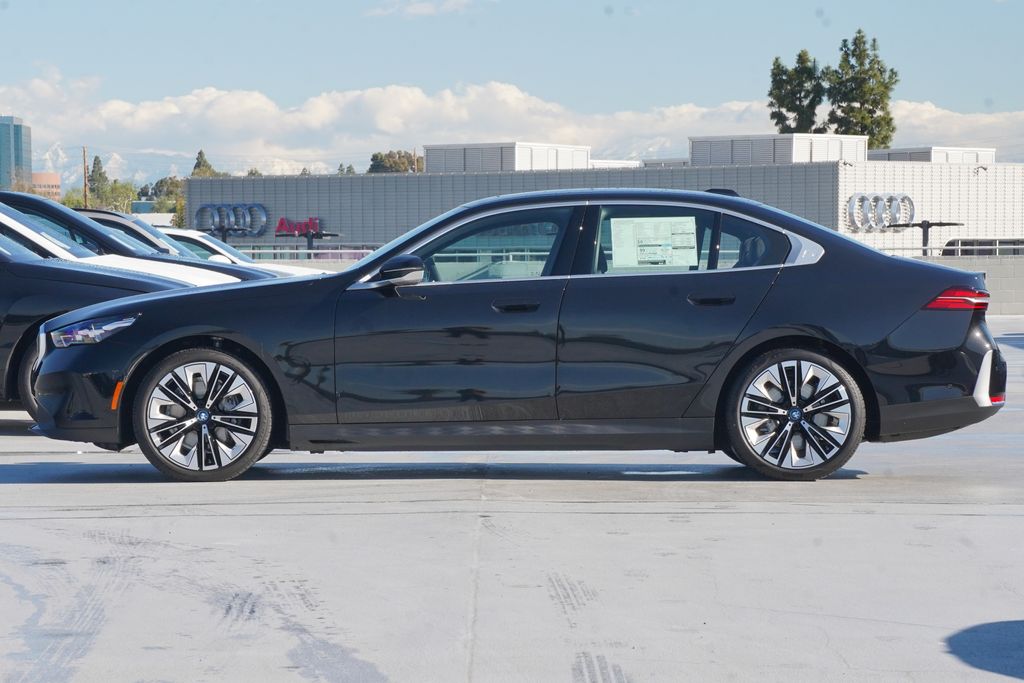 2024 BMW i5 eDrive40 4