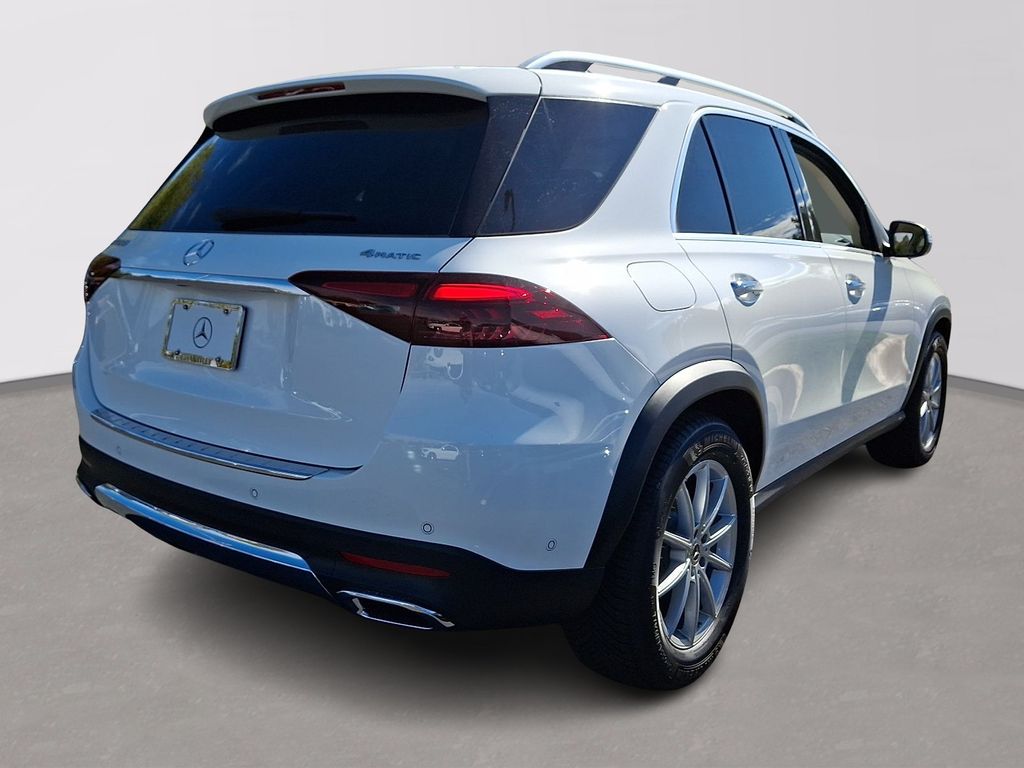 Thumbnail: 2026 Mercedes-Benz GLE - 3